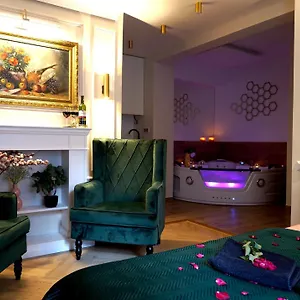  Apartament Jacuzzi Przemyska